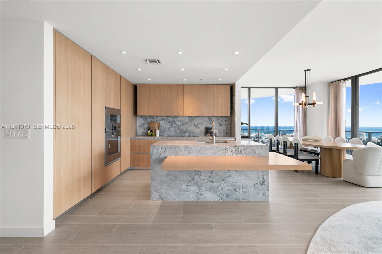 500 Alton Rd #2101/02 Miami Beach, FL 33139