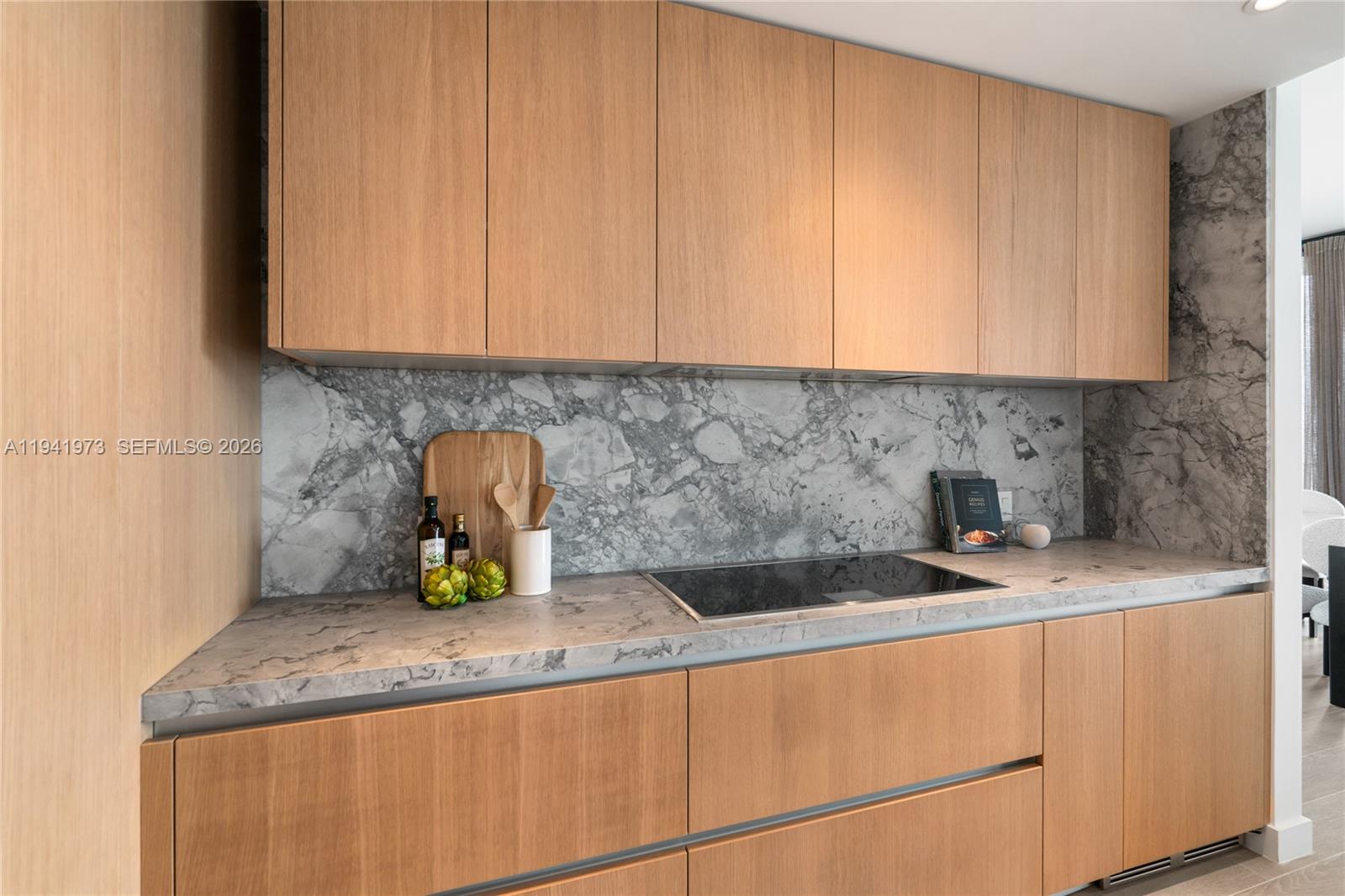 500 Alton Rd #2101/02 Miami Beach, FL 33139