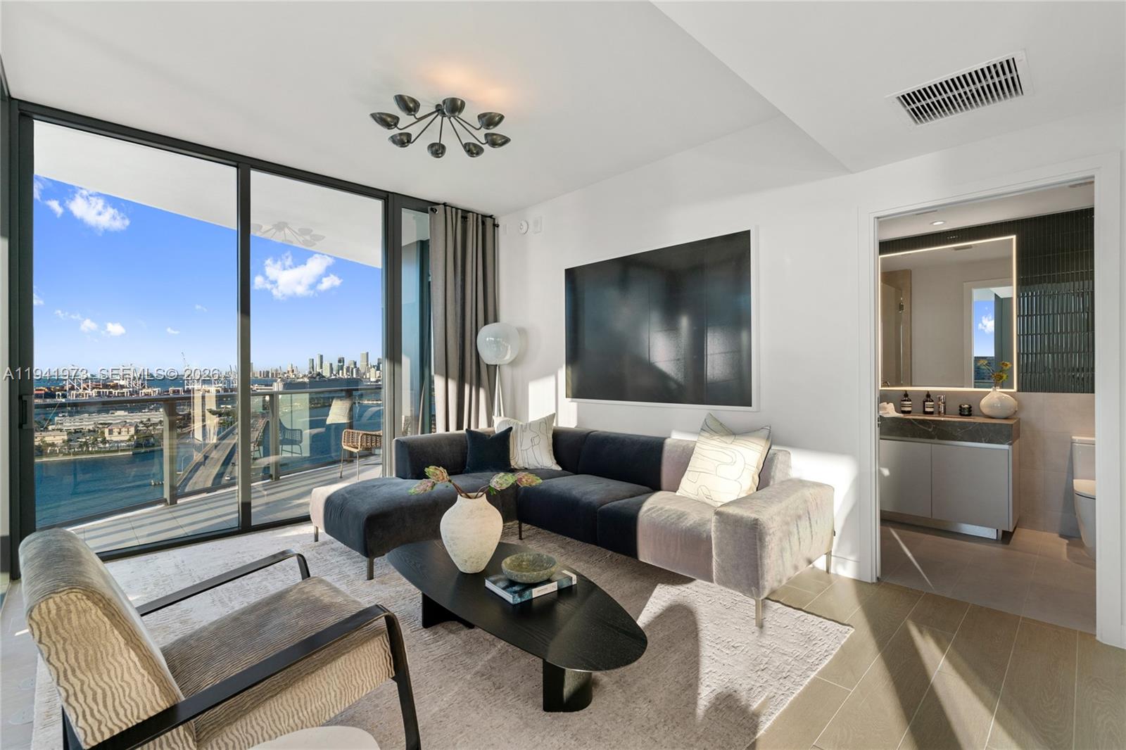 500 Alton Rd #2101/02 Miami Beach, FL 33139