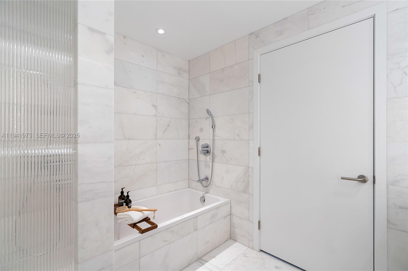 500 Alton Rd #2101/02 Miami Beach, FL 33139