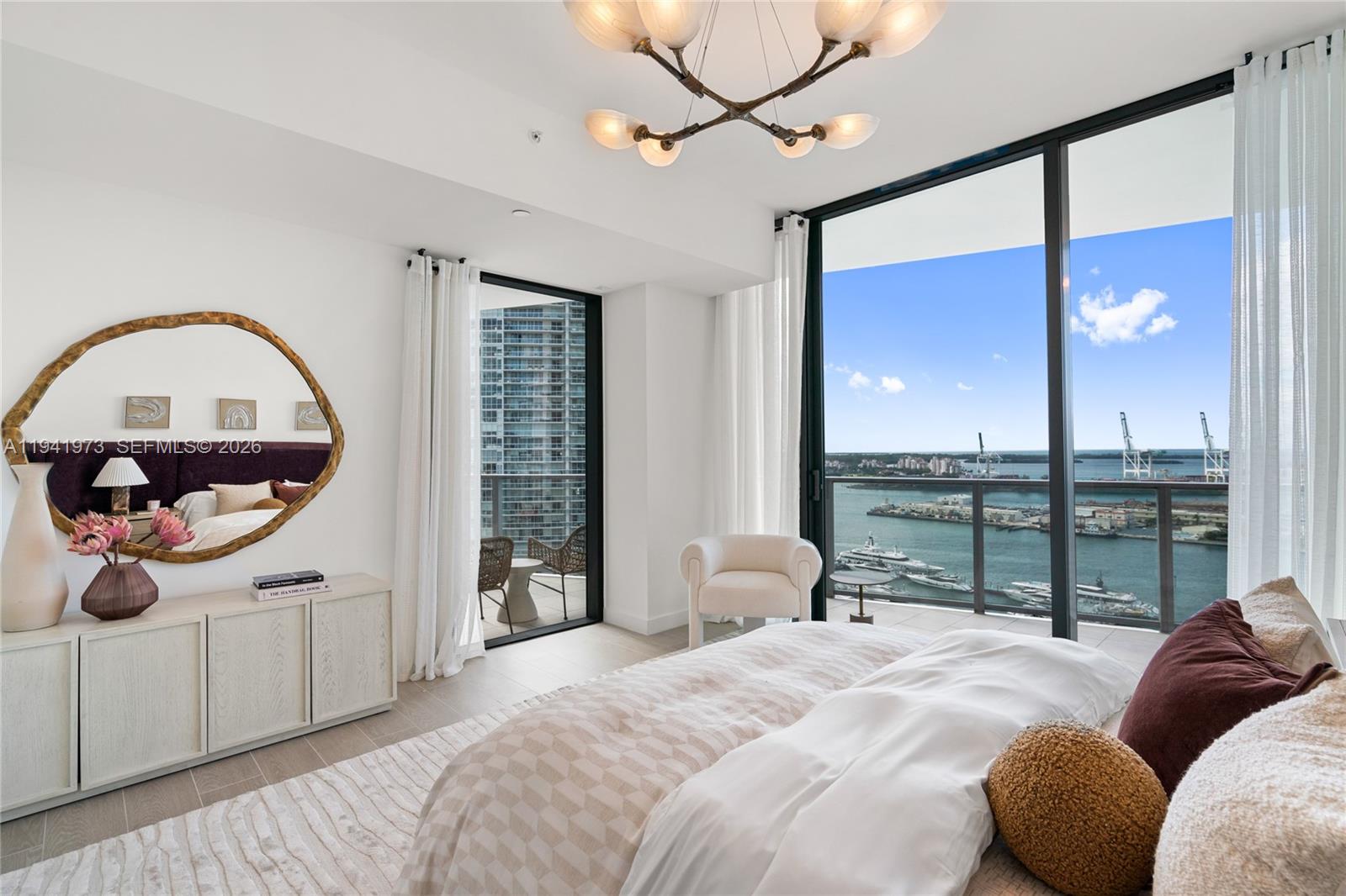 500 Alton Rd #2101/02 Miami Beach, FL 33139