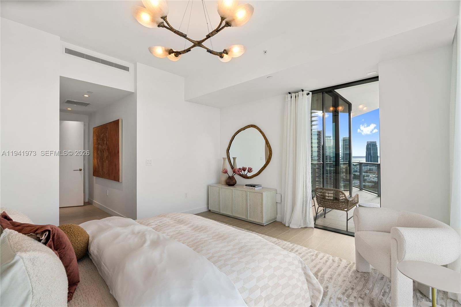 500 Alton Rd #2101/02 Miami Beach, FL 33139