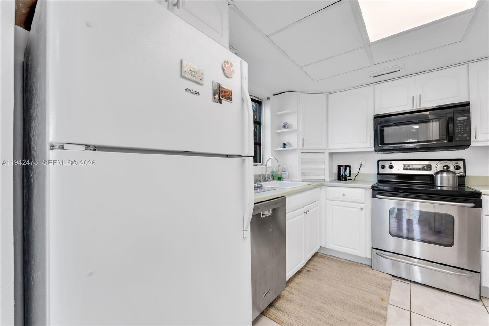 11840 NE 19th Dr #9 North Miami, FL 33181