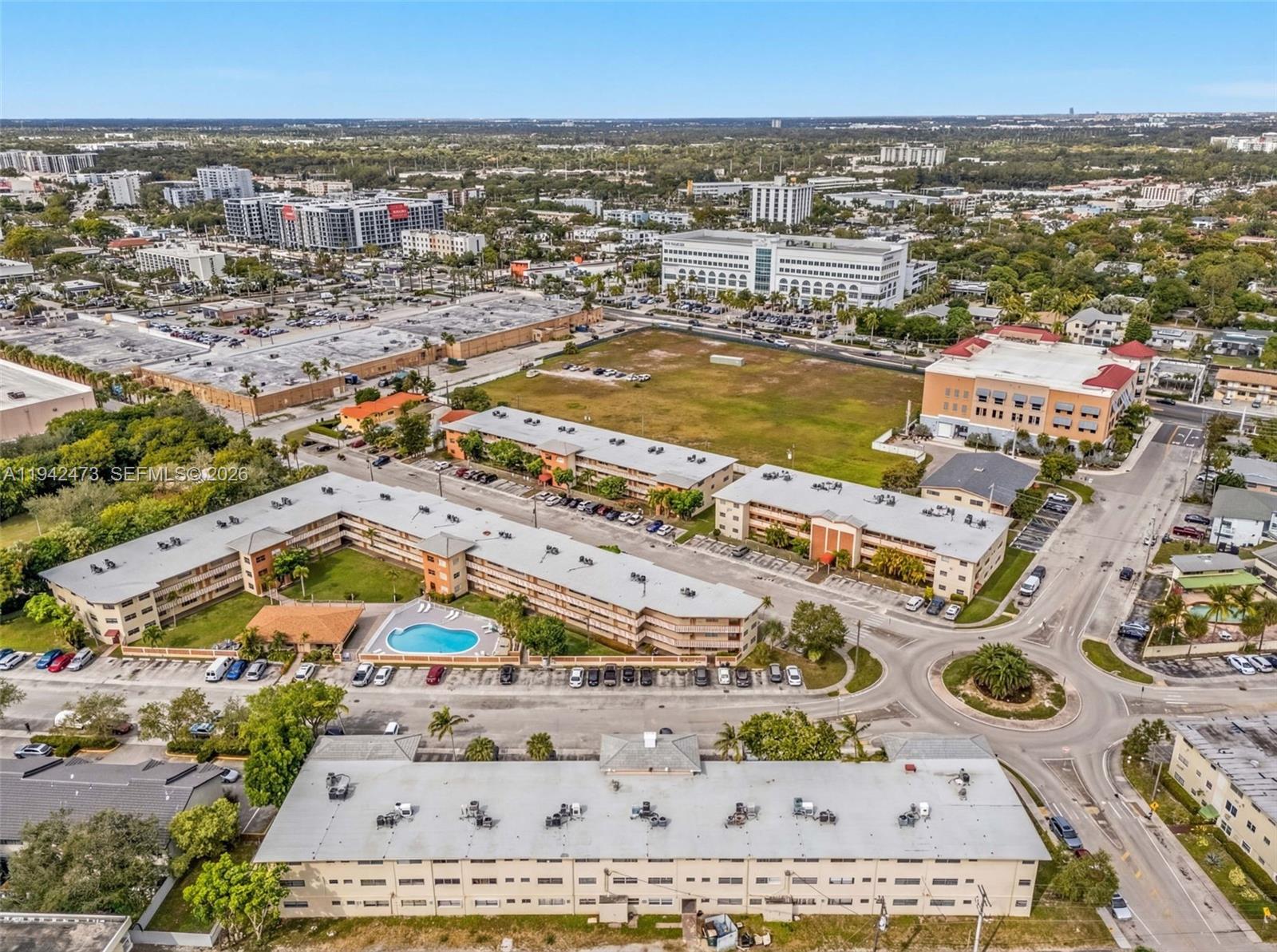 11840 NE 19th Dr #9 North Miami, FL 33181