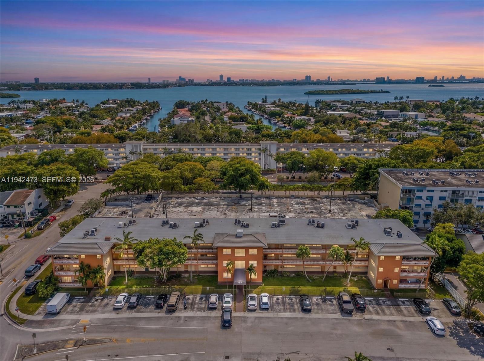 11840 NE 19th Dr #9 North Miami, FL 33181