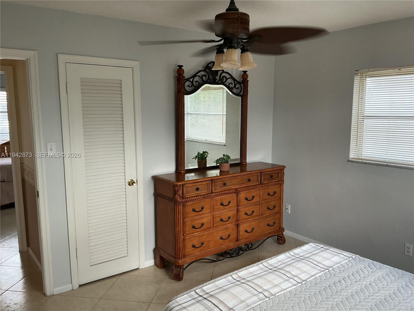 8604 NW 59th Pl Tamarac, FL 33321