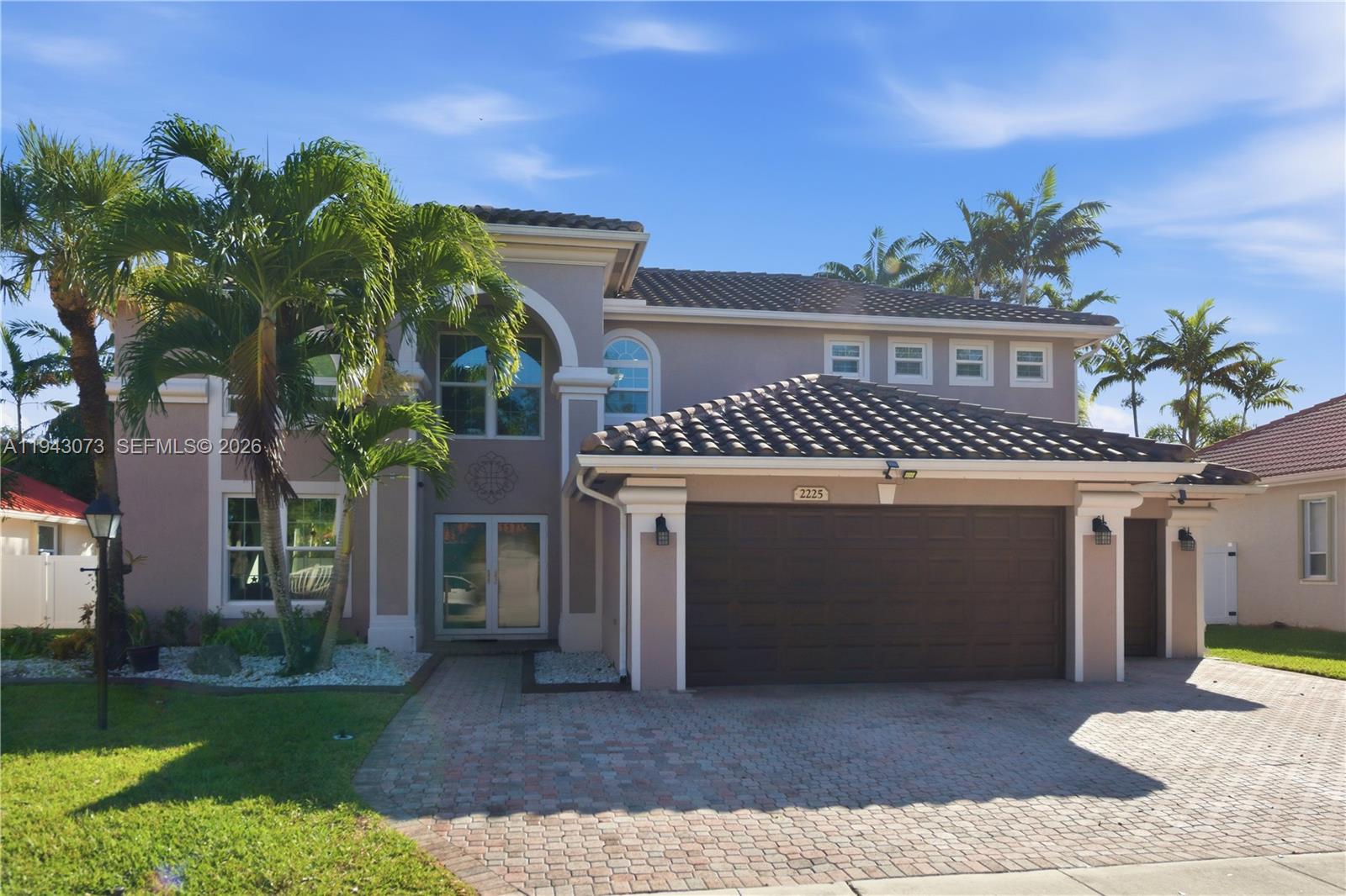 2225 NW 128th Ave Pembroke Pines, FL 33028