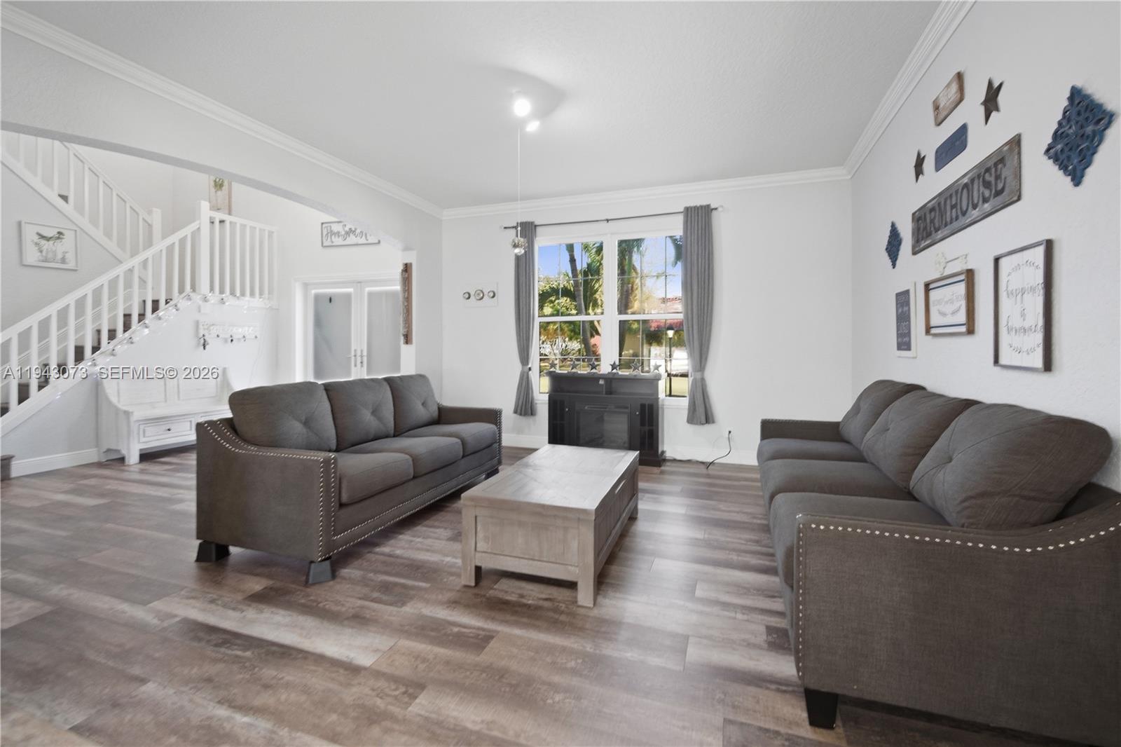 2225 NW 128th Ave Pembroke Pines, FL 33028