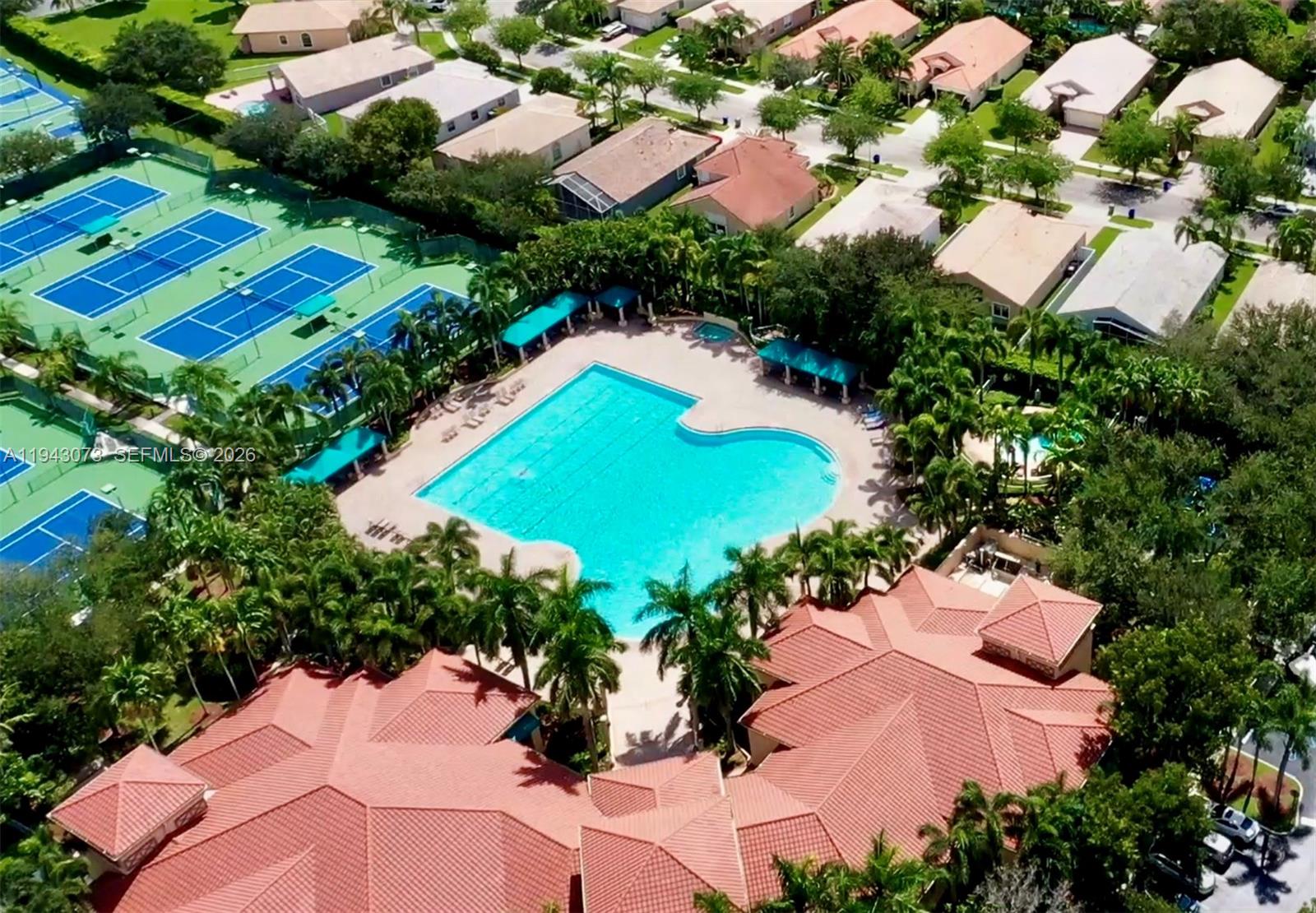 2225 NW 128th Ave Pembroke Pines, FL 33028