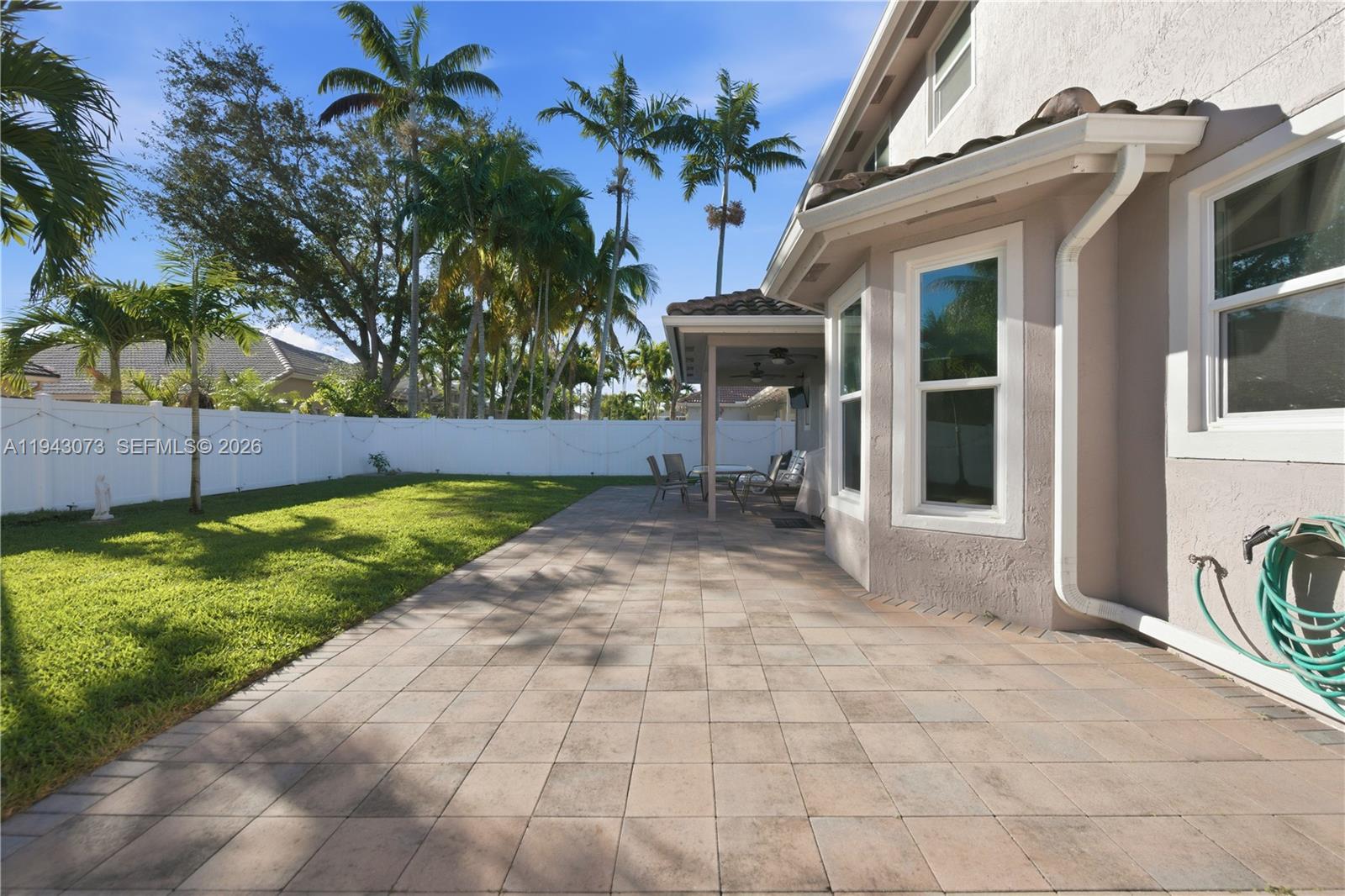 2225 NW 128th Ave Pembroke Pines, FL 33028