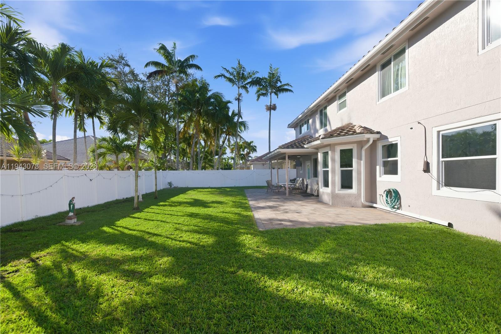 2225 NW 128th Ave Pembroke Pines, FL 33028