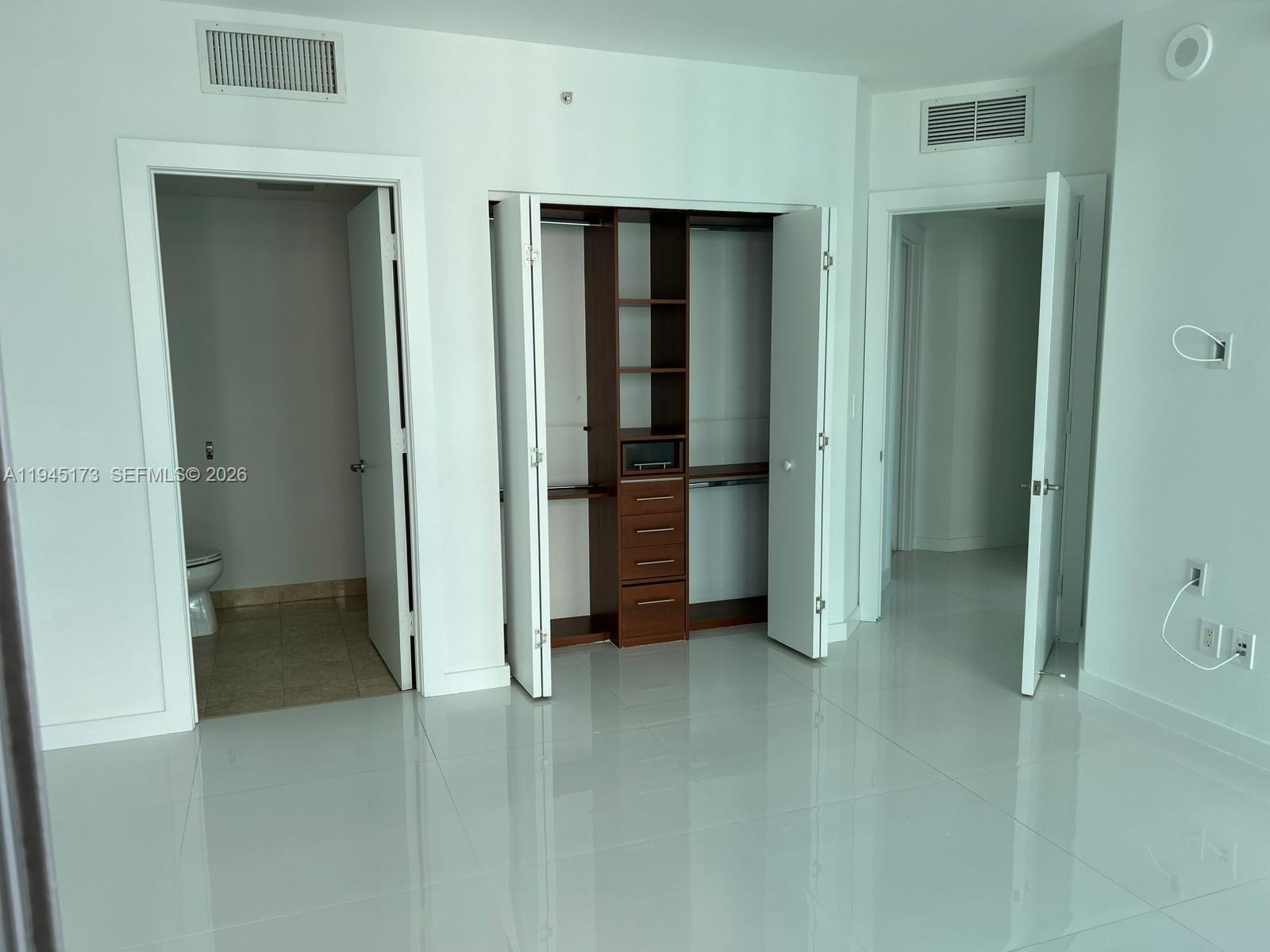 image Jade at Brickell Bay16