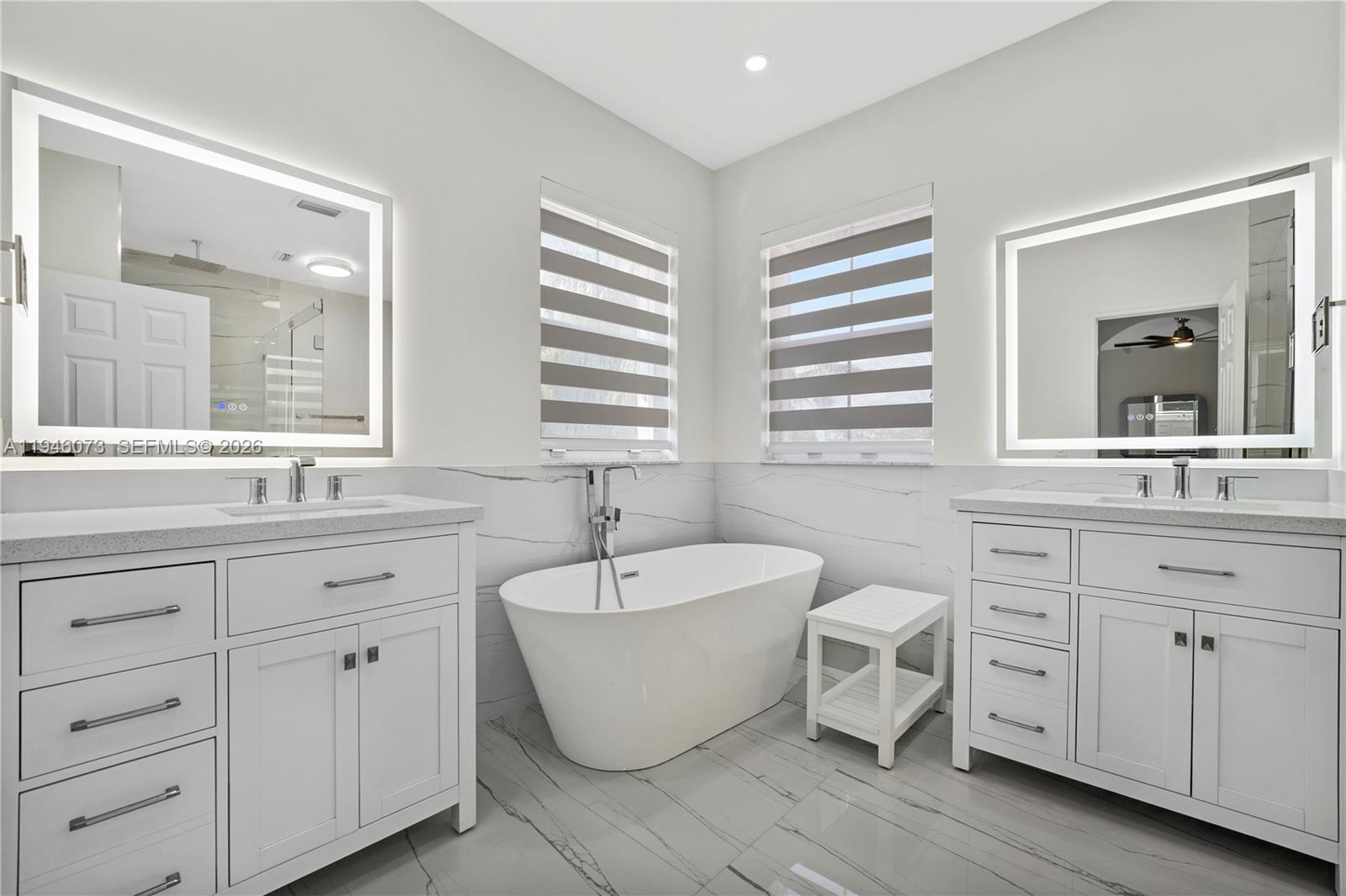 15632 NW 79th Ct Miami Lakes, FL 33016