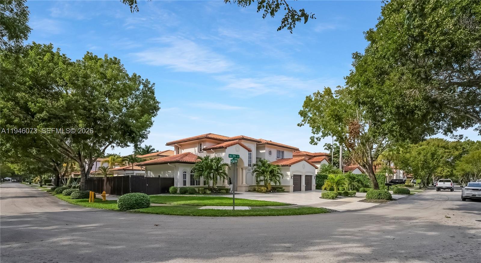 15632 NW 79th Ct Miami Lakes, FL 33016