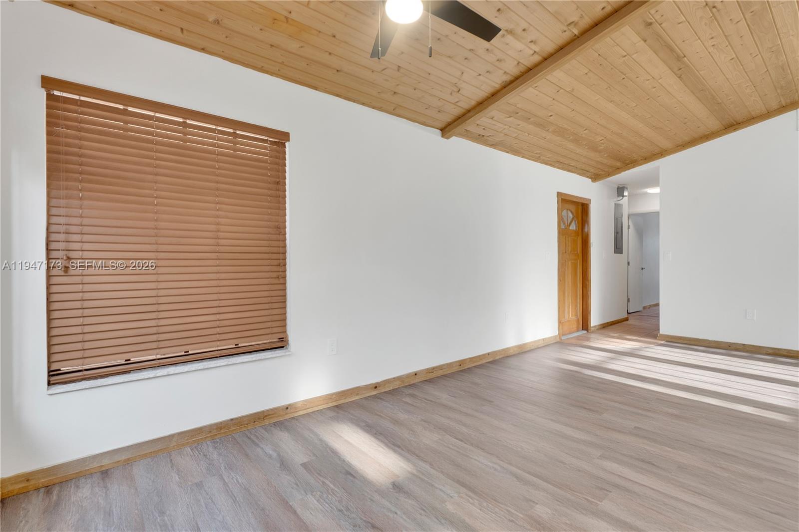 15512 SW 142nd Ct Miami, FL 33177