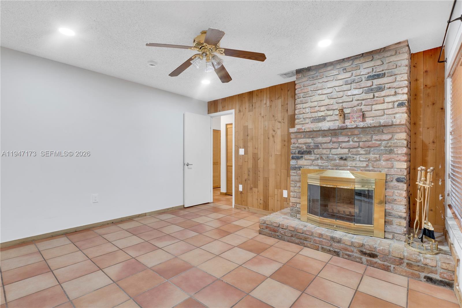 15512 SW 142nd Ct Miami, FL 33177