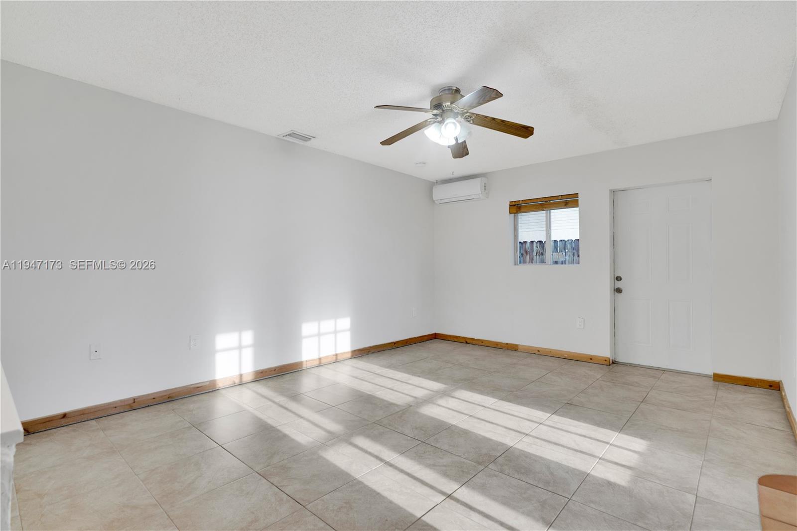 15512 SW 142nd Ct Miami, FL 33177