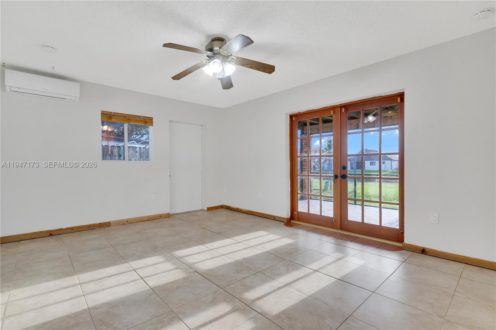 15512 SW 142nd Ct Miami, FL 33177