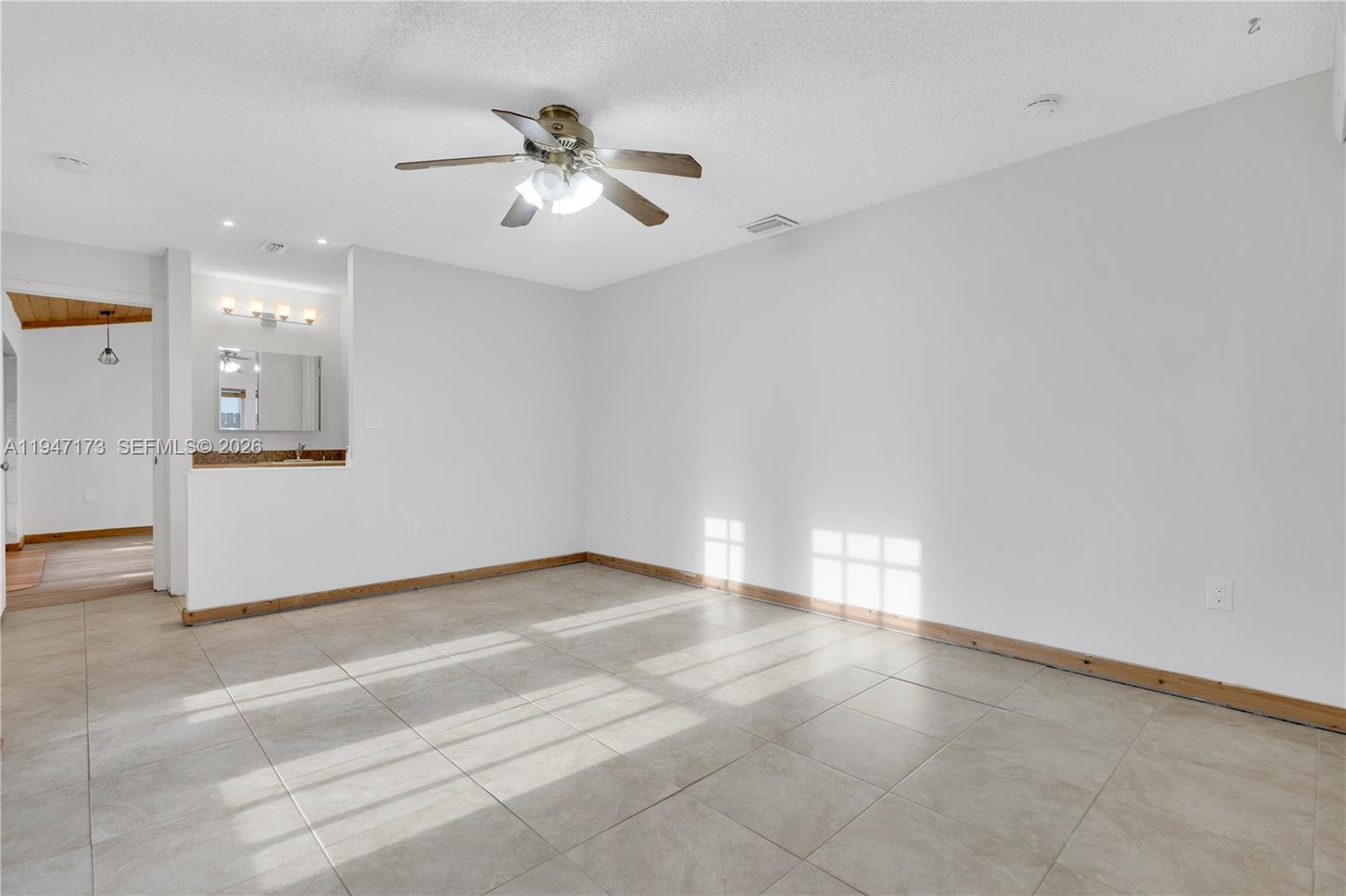 15512 SW 142nd Ct Miami, FL 33177