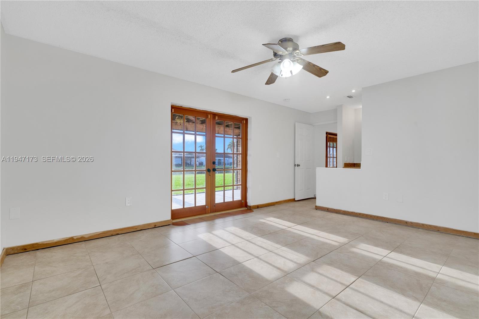 15512 SW 142nd Ct Miami, FL 33177