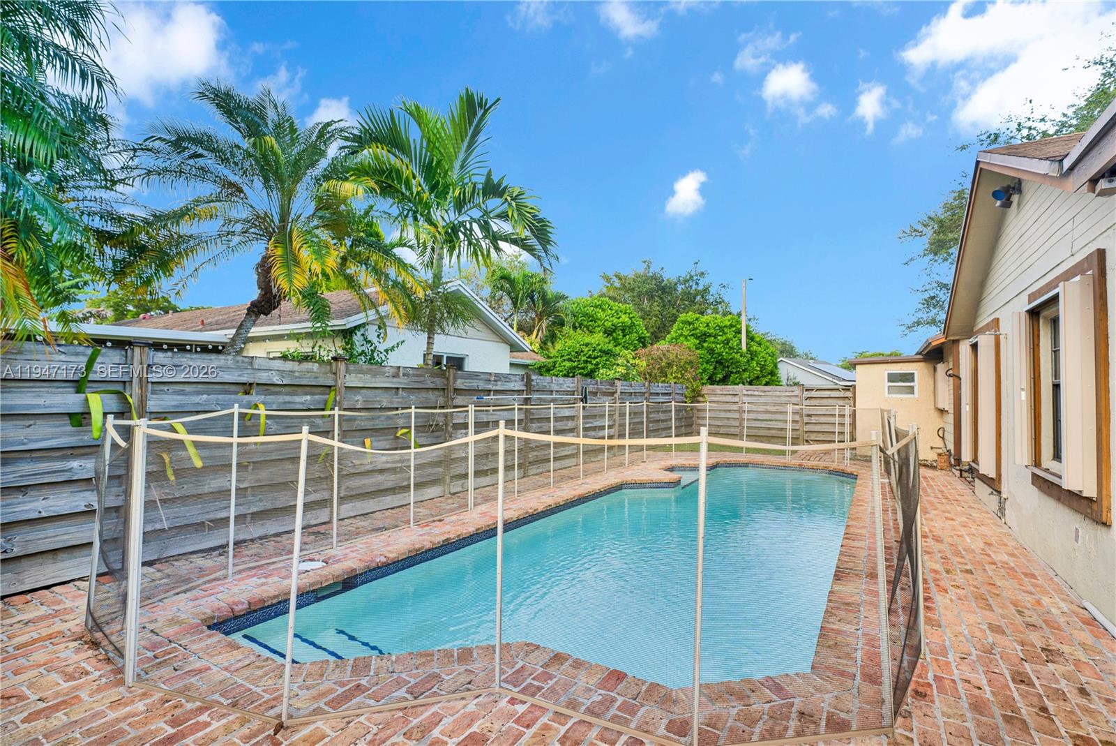 15512 SW 142nd Ct Miami, FL 33177