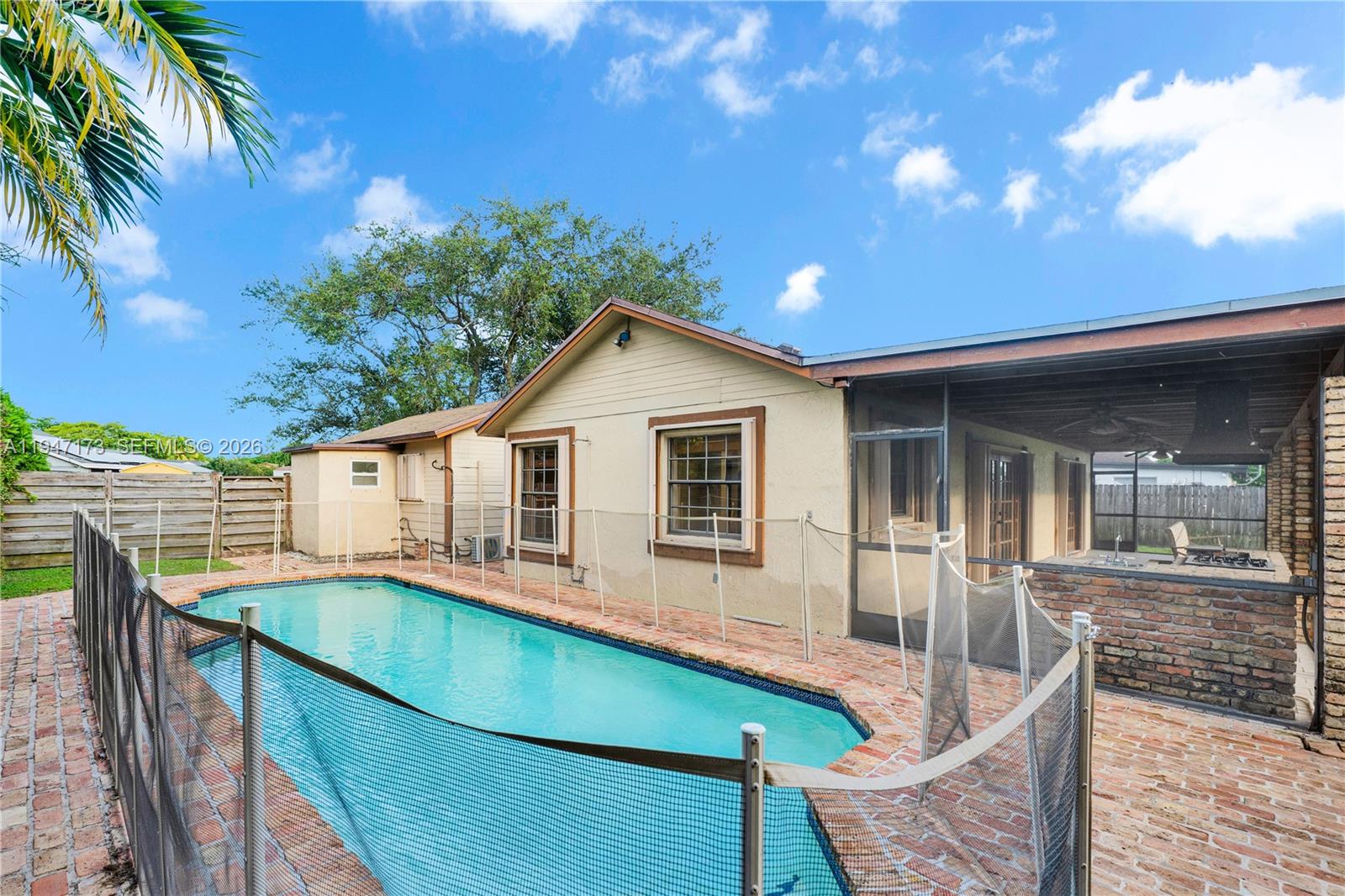 15512 SW 142nd Ct Miami, FL 33177