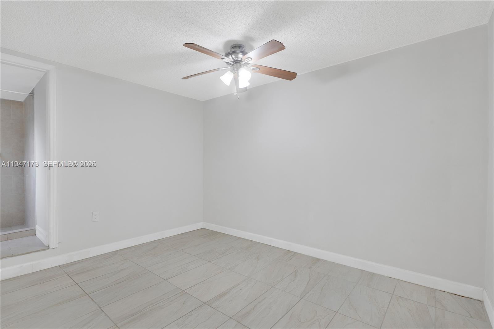 15512 SW 142nd Ct Miami, FL 33177