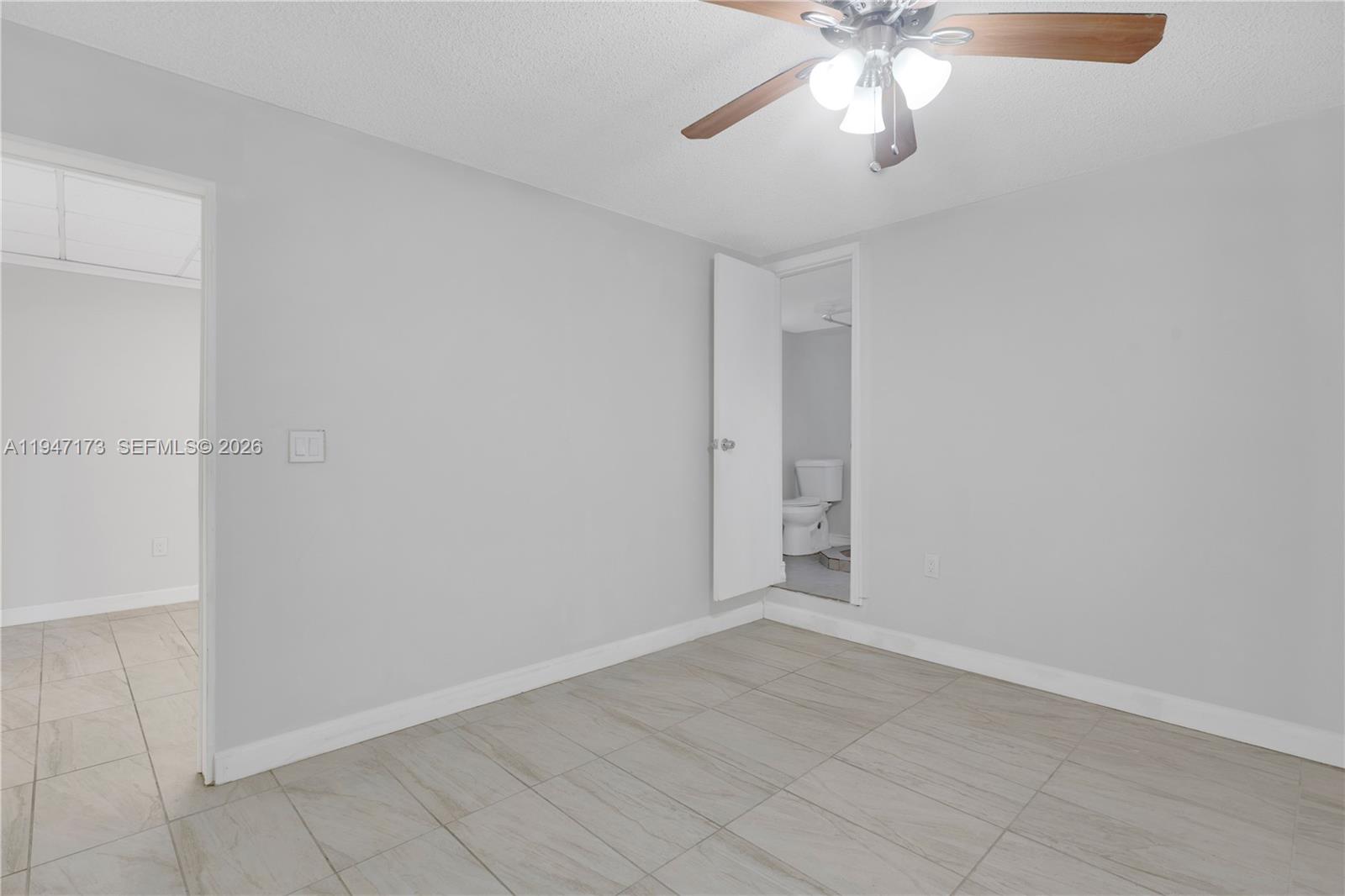 15512 SW 142nd Ct Miami, FL 33177