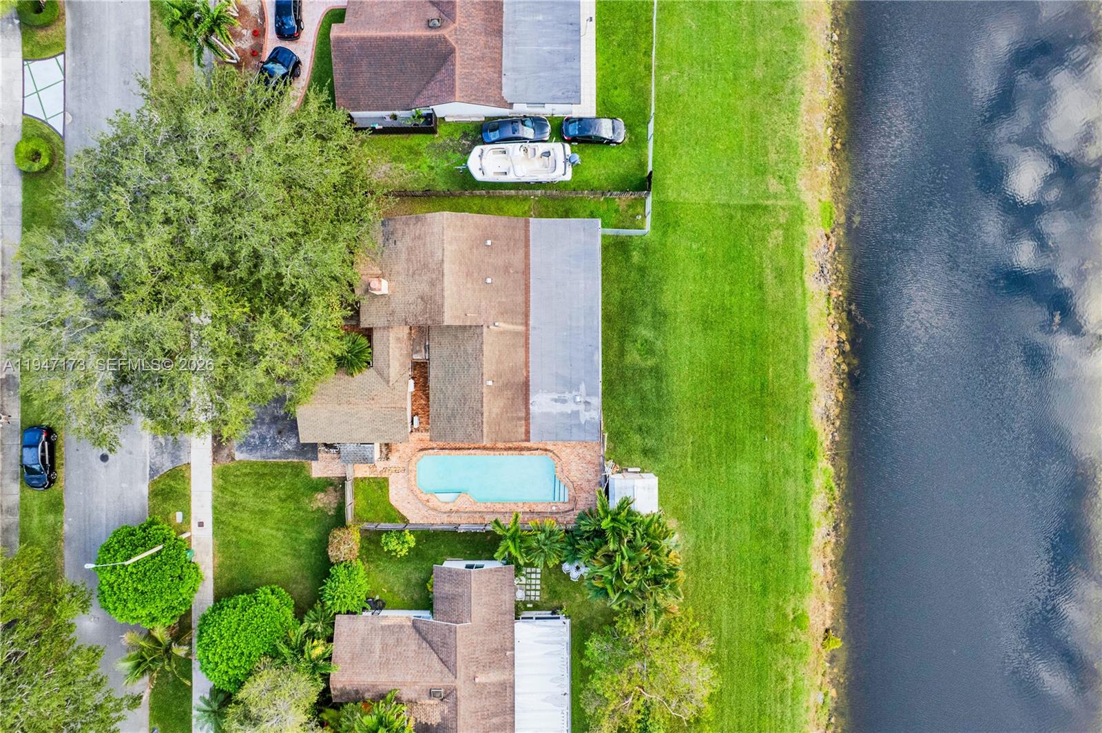 15512 SW 142nd Ct Miami, FL 33177