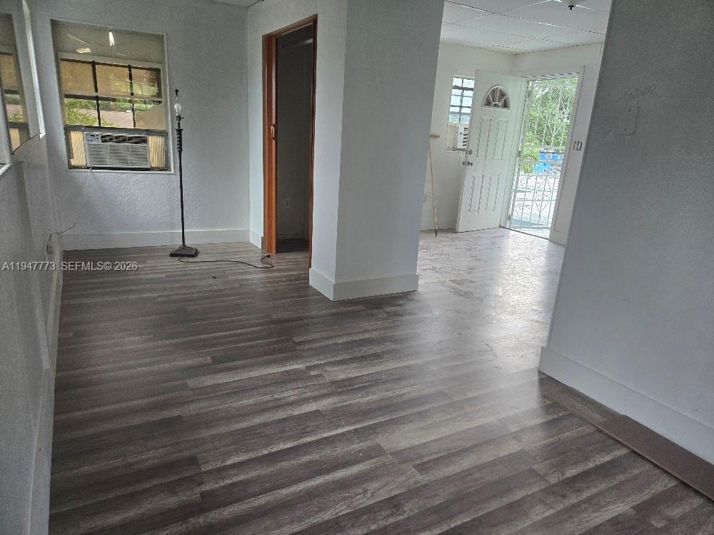 1901 NW 88th Ter Miami, FL 33147