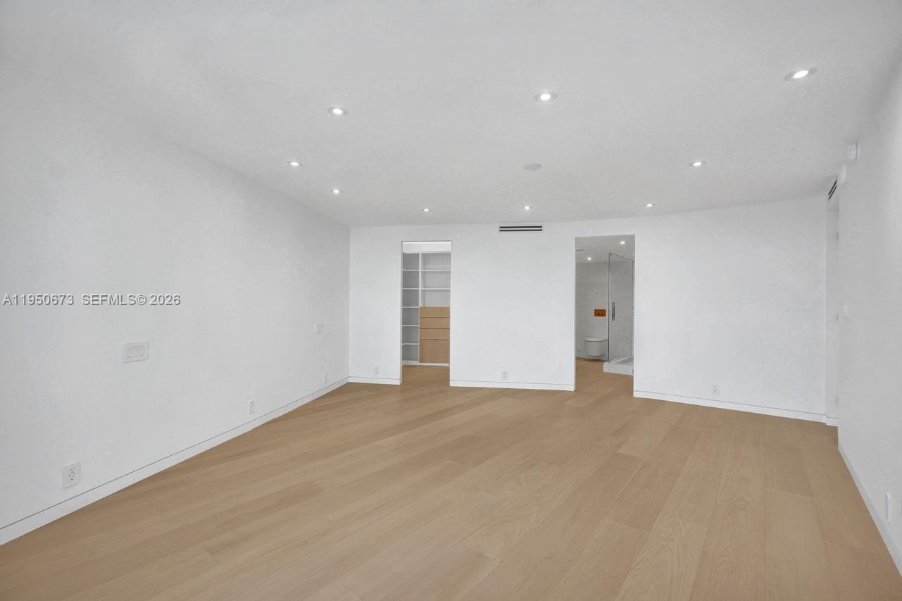 image Towers of Key Biscayne17