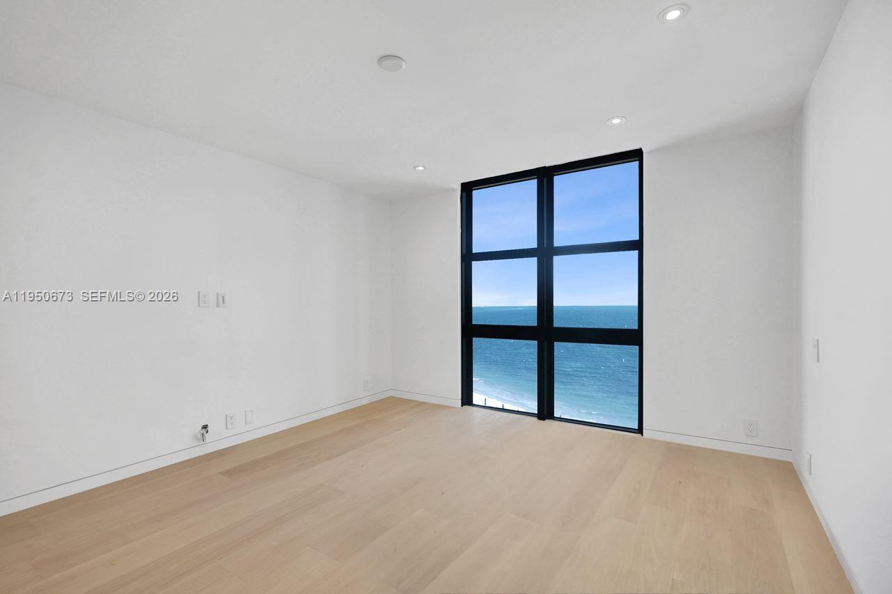 image Towers of Key Biscayne21