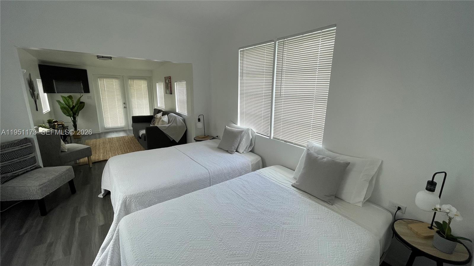 2993 SW 16th Ter Miami, FL 33145