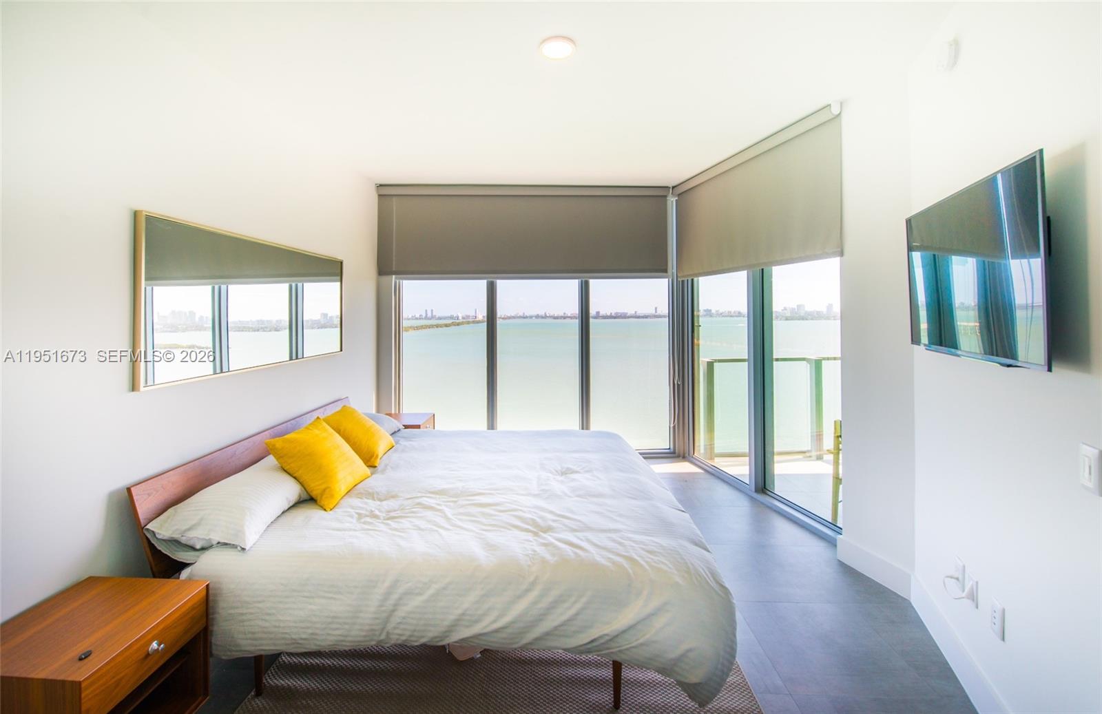 2900 NE 7th Ave #1903 Miami, FL 33137