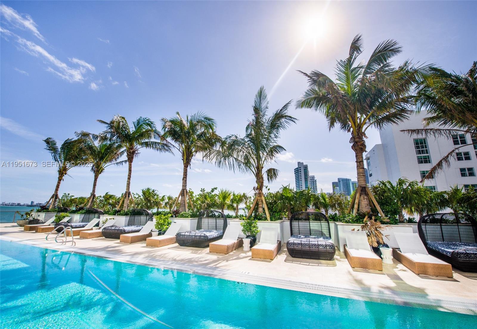 2900 NE 7th Ave #1903 Miami, FL 33137