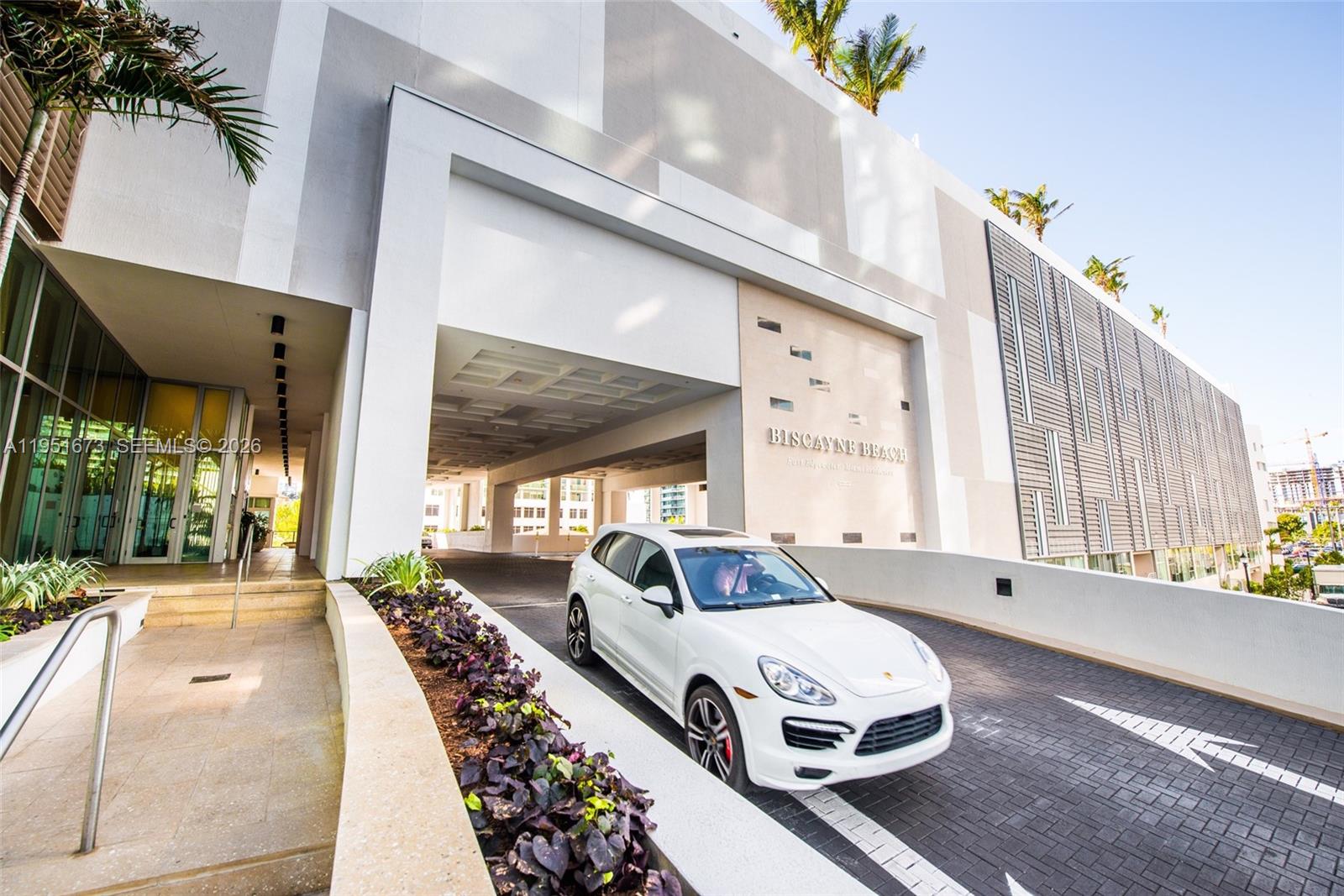 2900 NE 7th Ave #1903 Miami, FL 33137