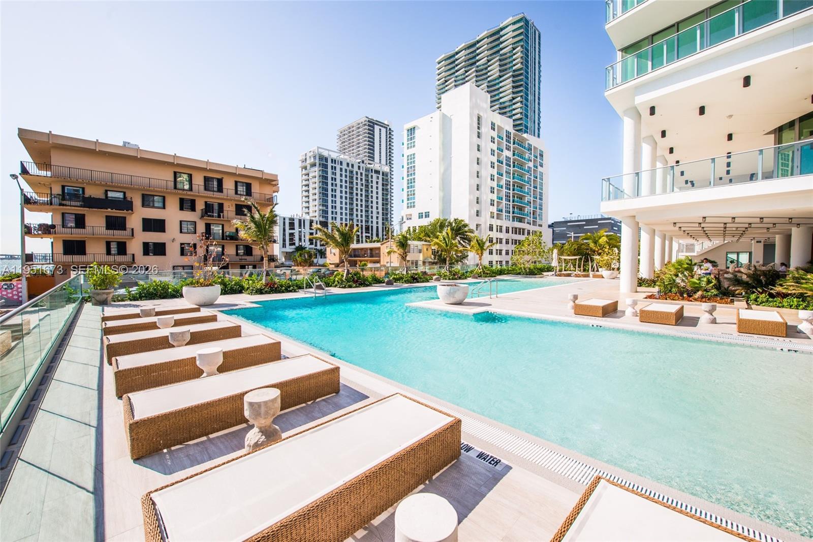 2900 NE 7th Ave #1903 Miami, FL 33137