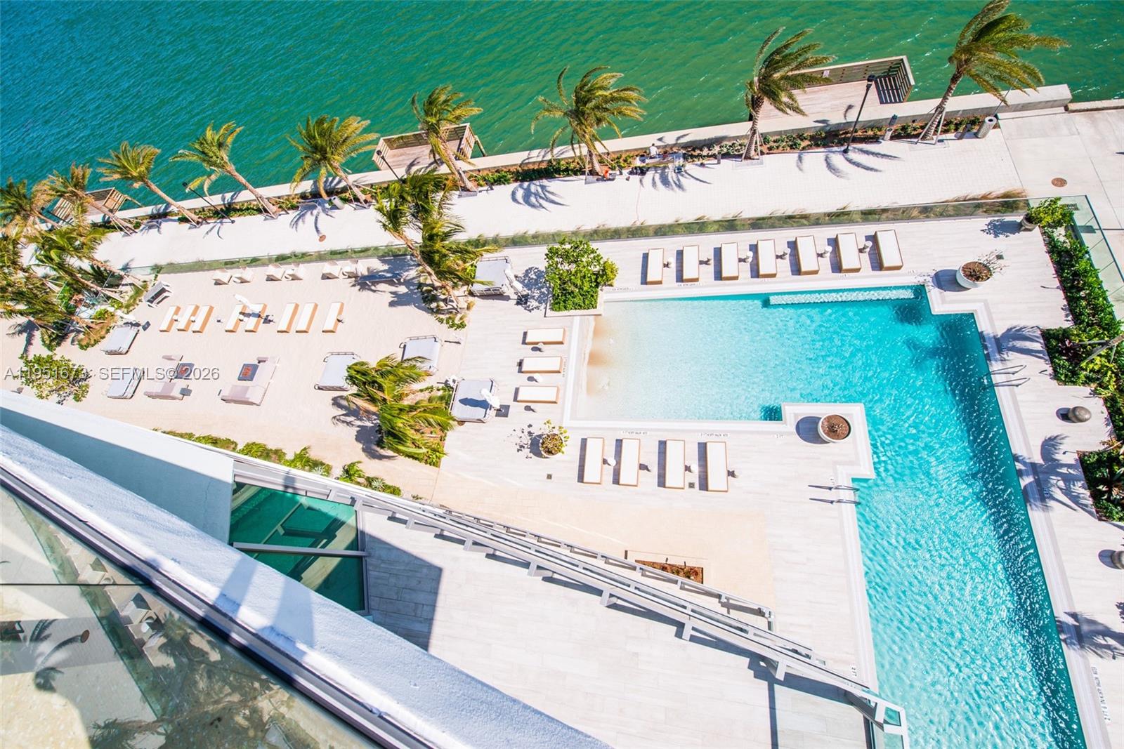 2900 NE 7th Ave #1903 Miami, FL 33137