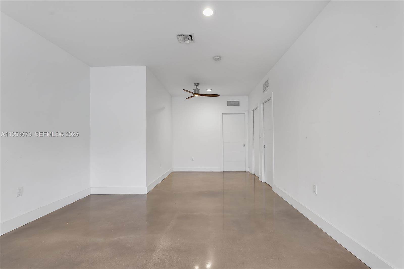 2247 NW 2nd St Miami, FL 33125