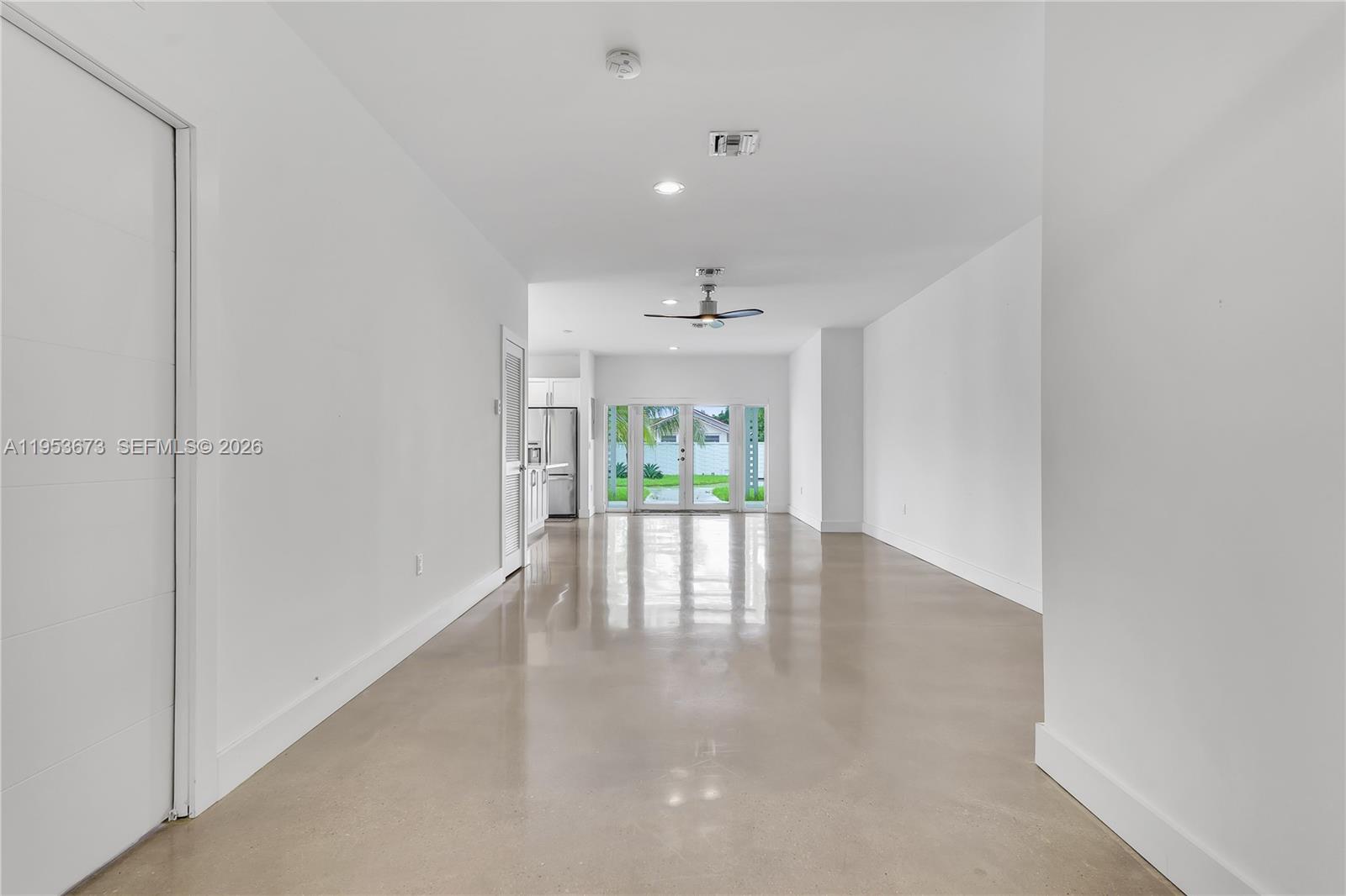 2247 NW 2nd St Miami, FL 33125