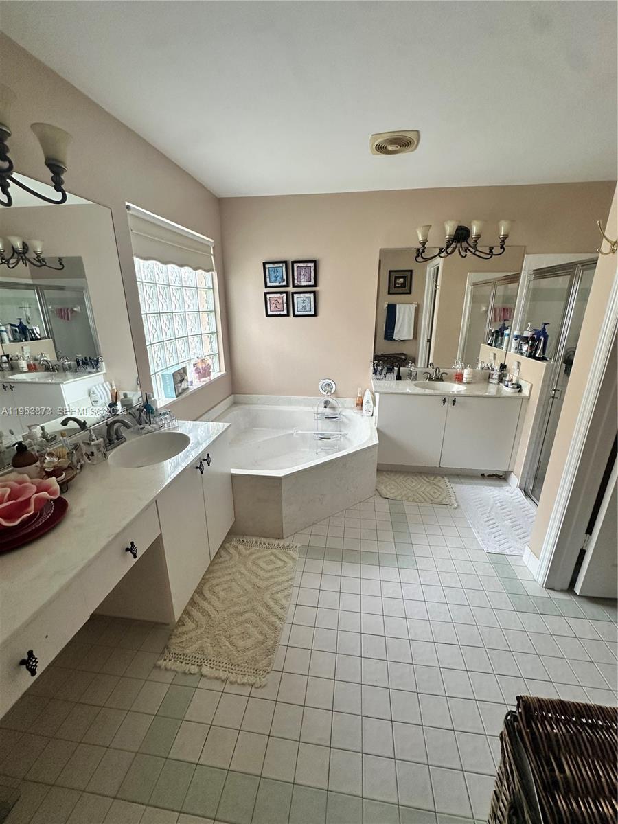 18166 SW 29th St Miramar, FL 33029