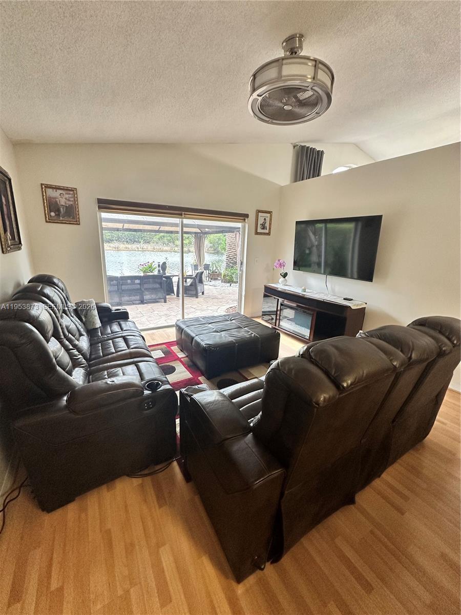 18166 SW 29th St Miramar, FL 33029