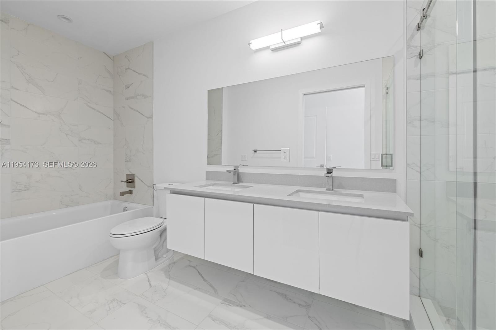 101 Diplomat Pkwy #1001 Hallandale Beach, FL 33009