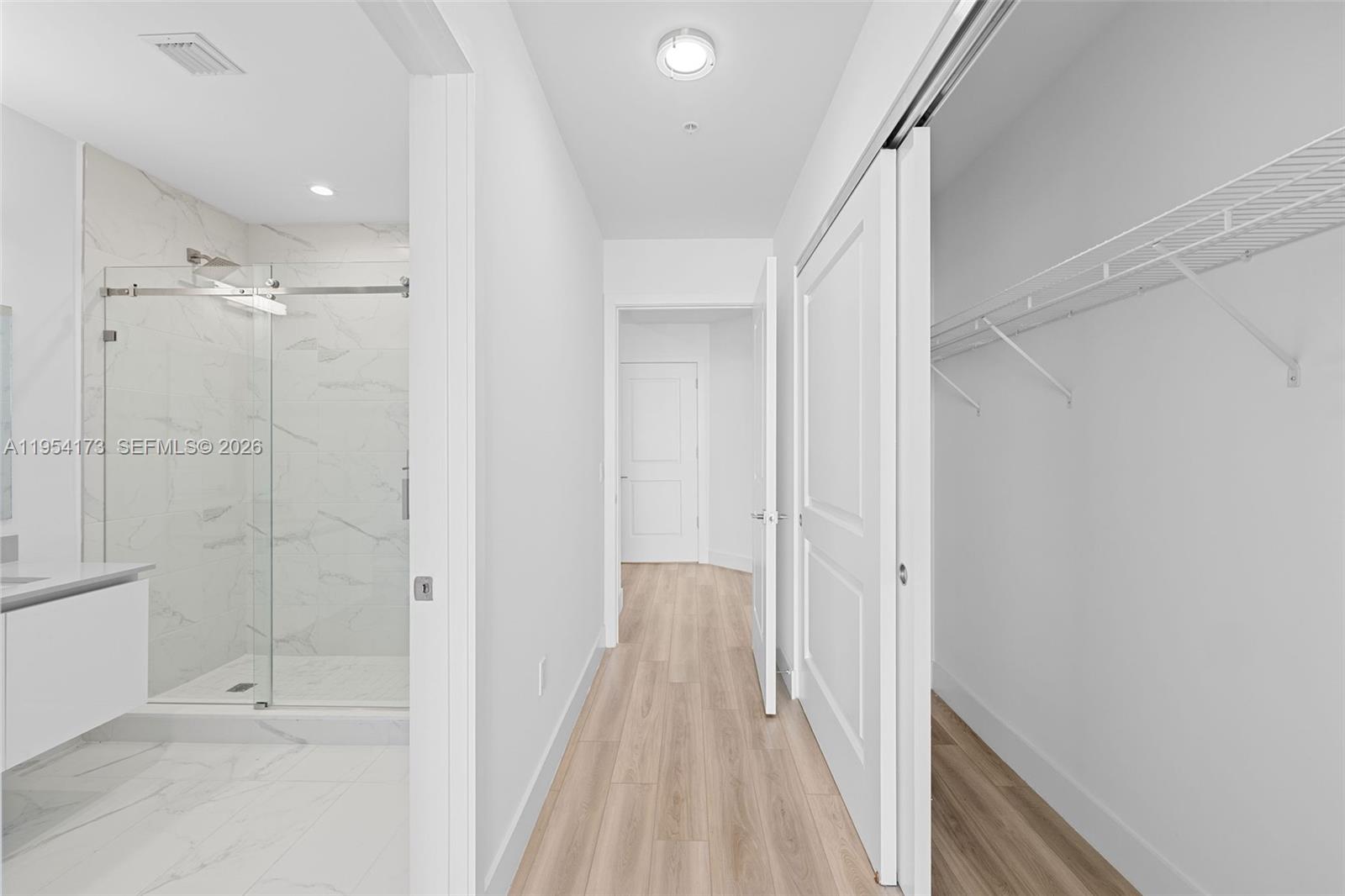 101 Diplomat Pkwy #1001 Hallandale Beach, FL 33009