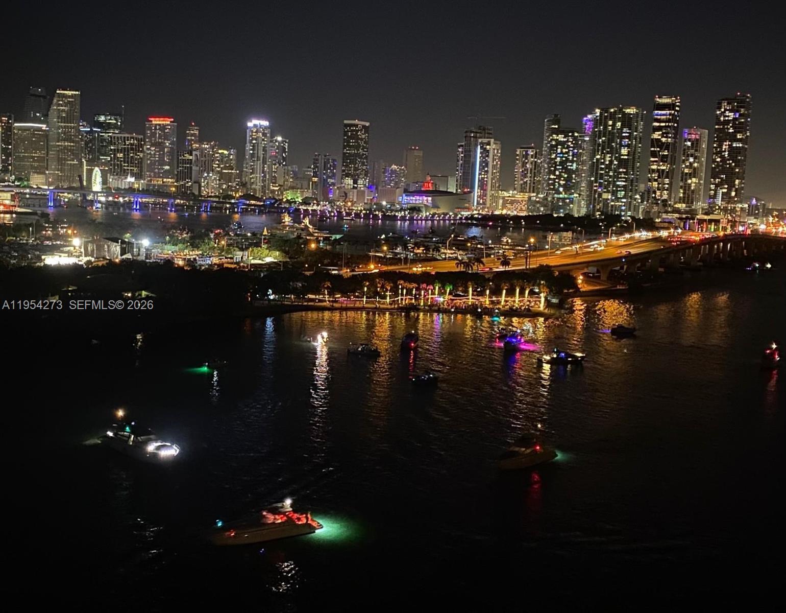 image 1000 Venetian Way27