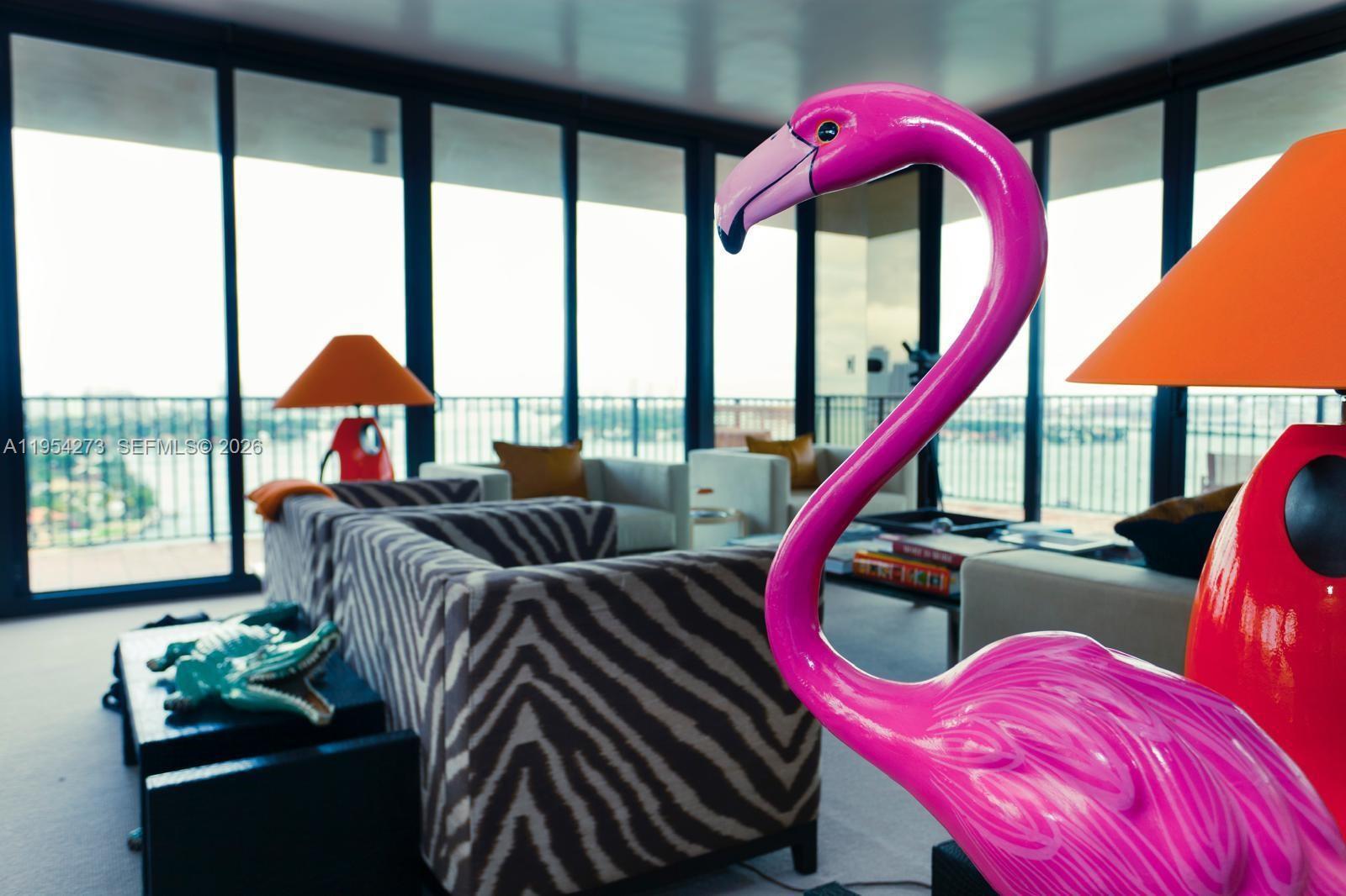 image 1000 Venetian Way4