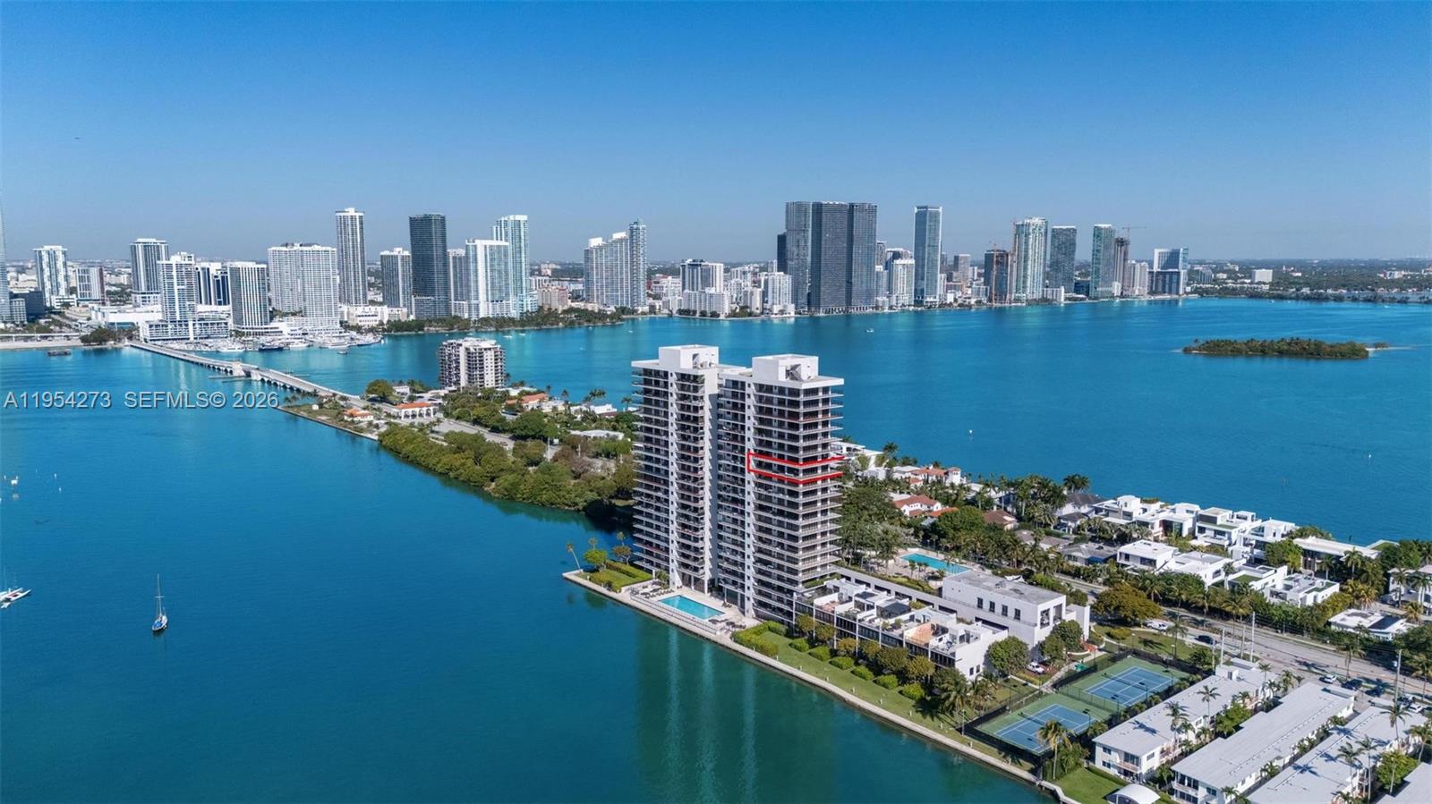 image 1000 Venetian Way49