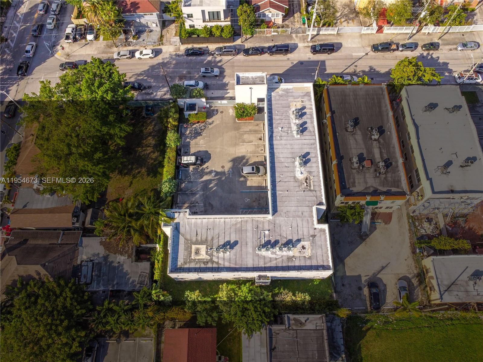 750 SW 2nd St Miami, FL 33130