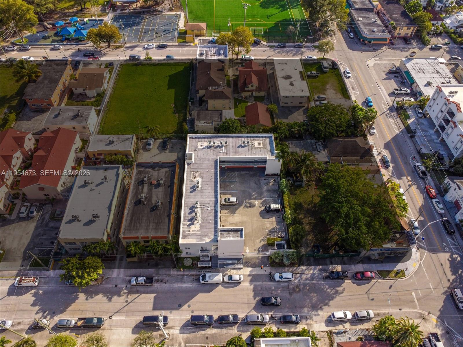 750 SW 2nd St Miami, FL 33130