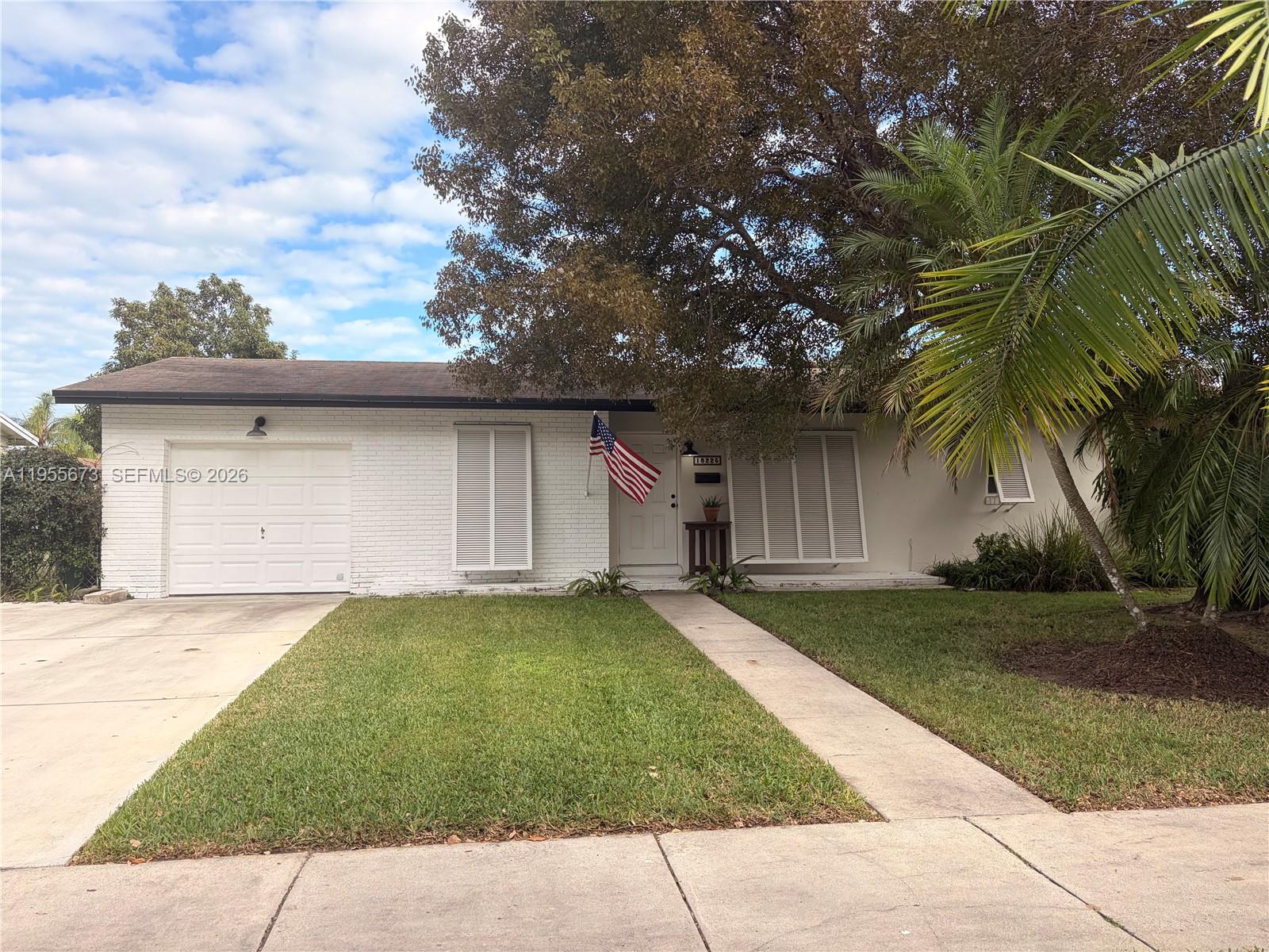 18225 SW 94th Ave Palmetto Bay, FL 33157